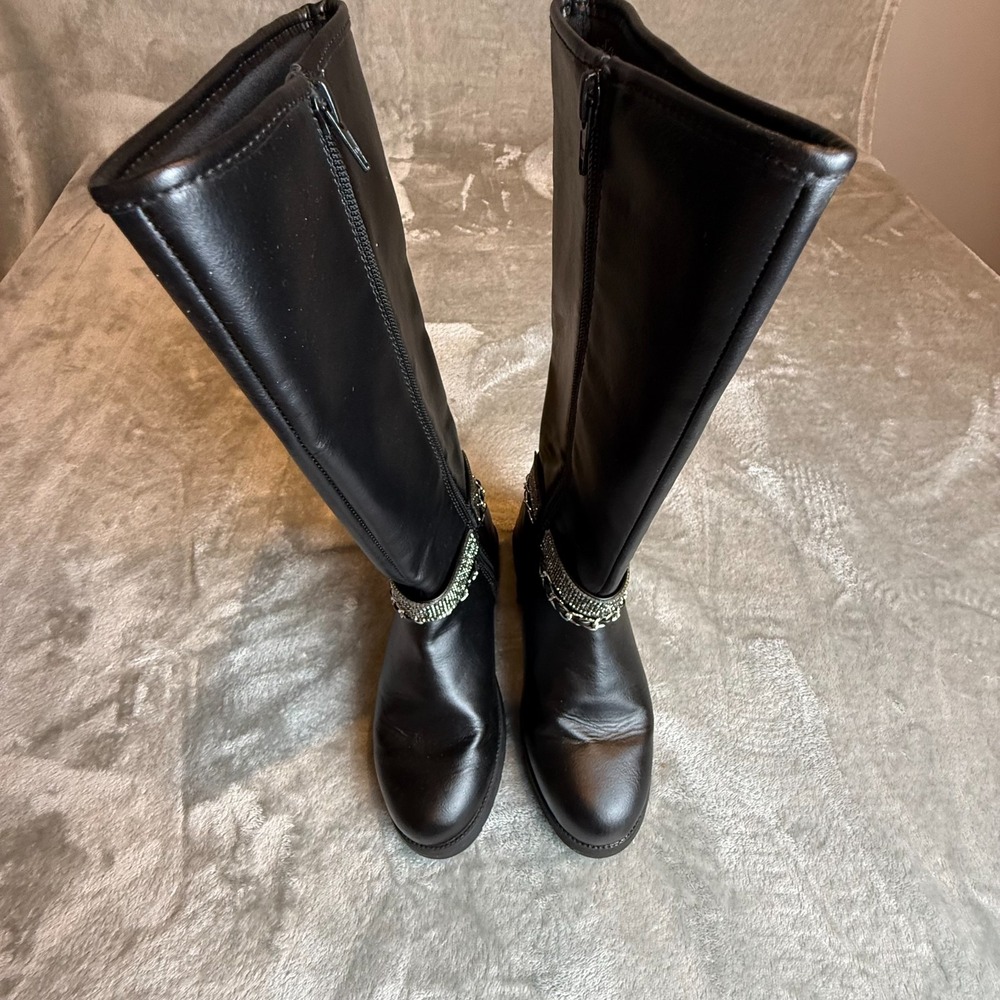 Girls Black Mid-Calf Combat Boots Rhinestone Buckle Chain Accent Side Zip Size 2 - Picture 4 of 11